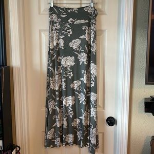 Floral maxi length skirt